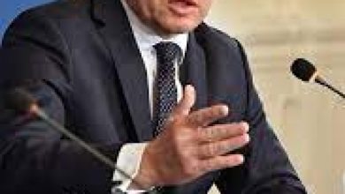 Robert Fico se zbate între viață și moarte după operațiile suferite / Ultimele date despre starea lui de sănătate