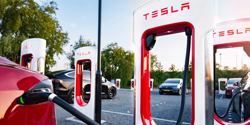Tesla va folosi date din China pentru a dezvolta sistemul său de conducere autonomă