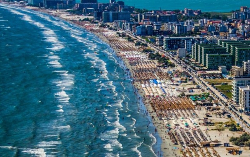 Când începe ‘Litoralul pentru toți’. Tarifele pornesc de la 35 de lei pe noapte
