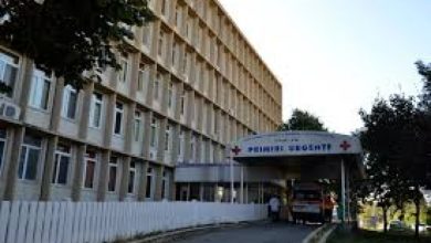 Revoltător! Spitalul unde mori cu zile, condus de un manager care are leafa mai mare decât a lui Klaus Iohannis
