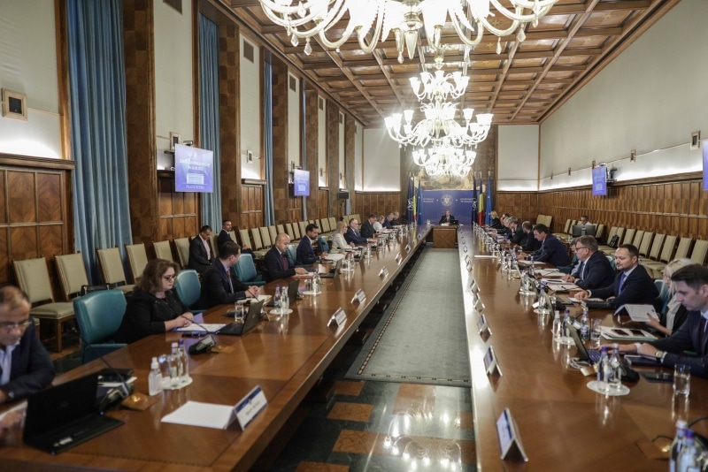 Guvernul majorează taxele miniere