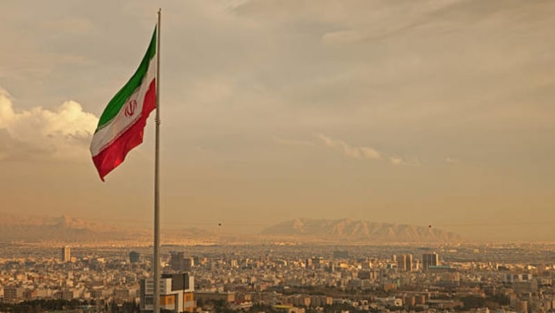 Louis Arnaud, un consultant care efectua un tur al lumii, deţinut în Iran din 2022, eliberat