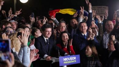 Nicușor DAN, la meciul de retragere a handbalistei Cristina Neagu. Primele IMAGINI